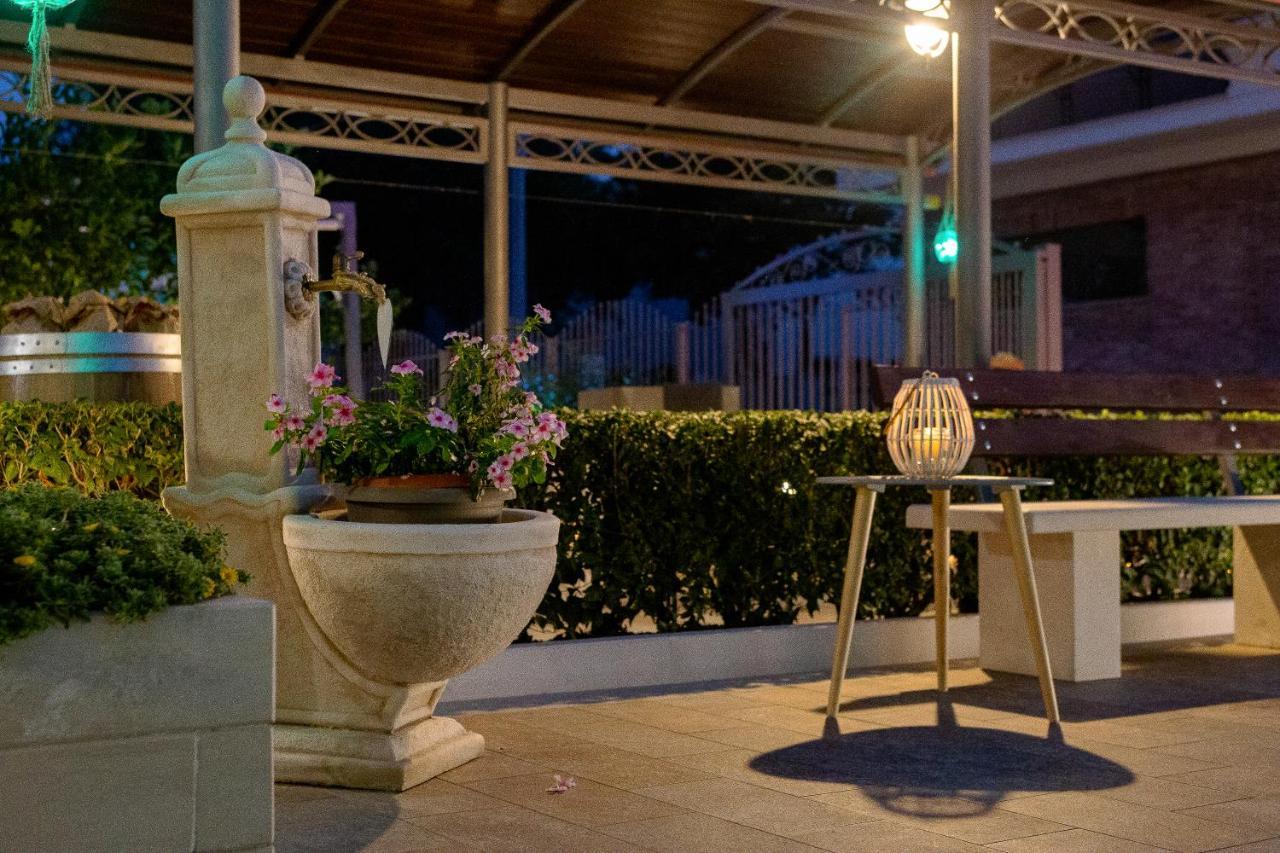 B&B L'Abbazia Torremaggiore Luaran gambar